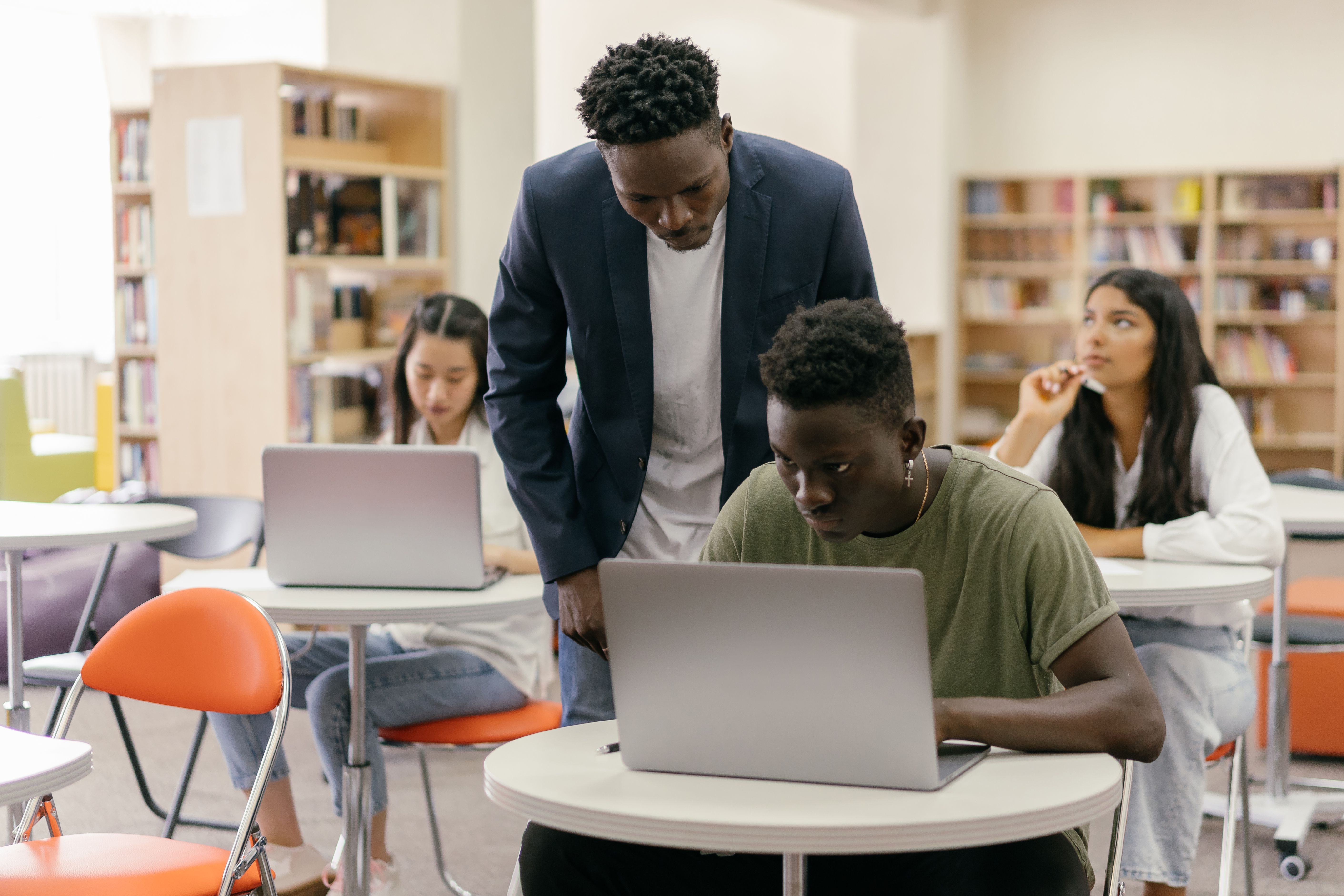 Expert student profile creation for boarding school & university applications